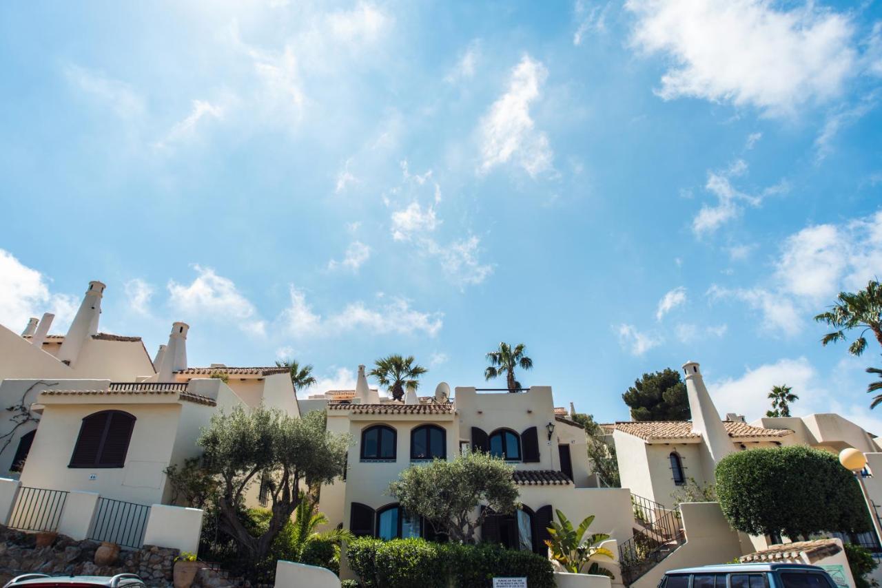 Luxurioese Und Grossraeumige Villa Mit Community Pool, Sicht Auf Das Mittelmeer Sowie Dem Mar Menor, La Manga Club Atamaria Luaran gambar