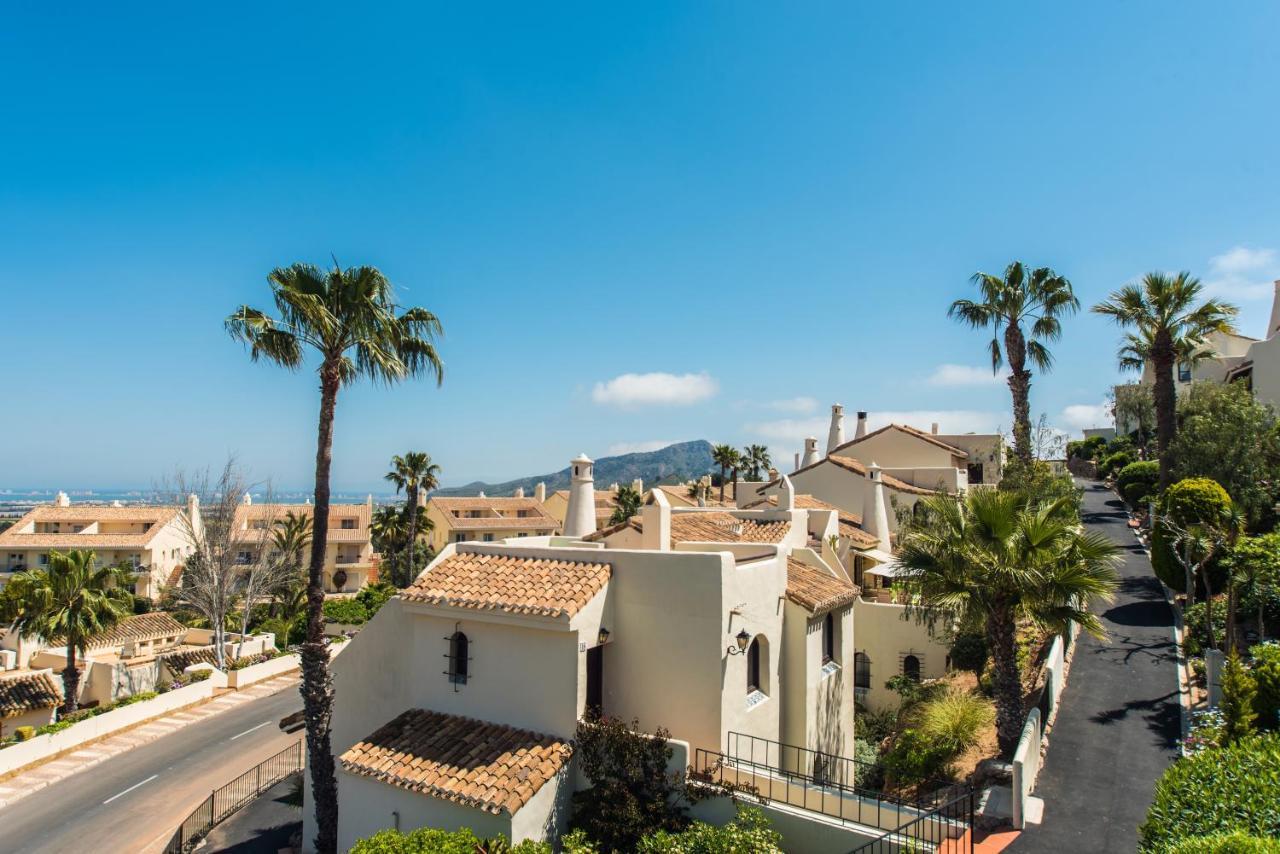 Luxurioese Und Grossraeumige Villa Mit Community Pool, Sicht Auf Das Mittelmeer Sowie Dem Mar Menor, La Manga Club Atamaria Luaran gambar