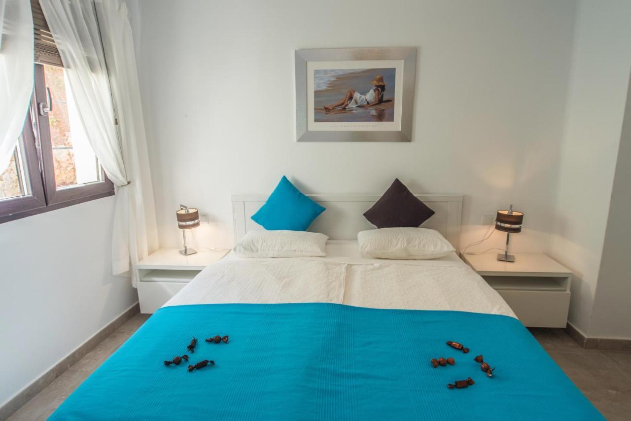 Luxurioese Und Grossraeumige Villa Mit Community Pool, Sicht Auf Das Mittelmeer Sowie Dem Mar Menor, La Manga Club Atamaria Luaran gambar