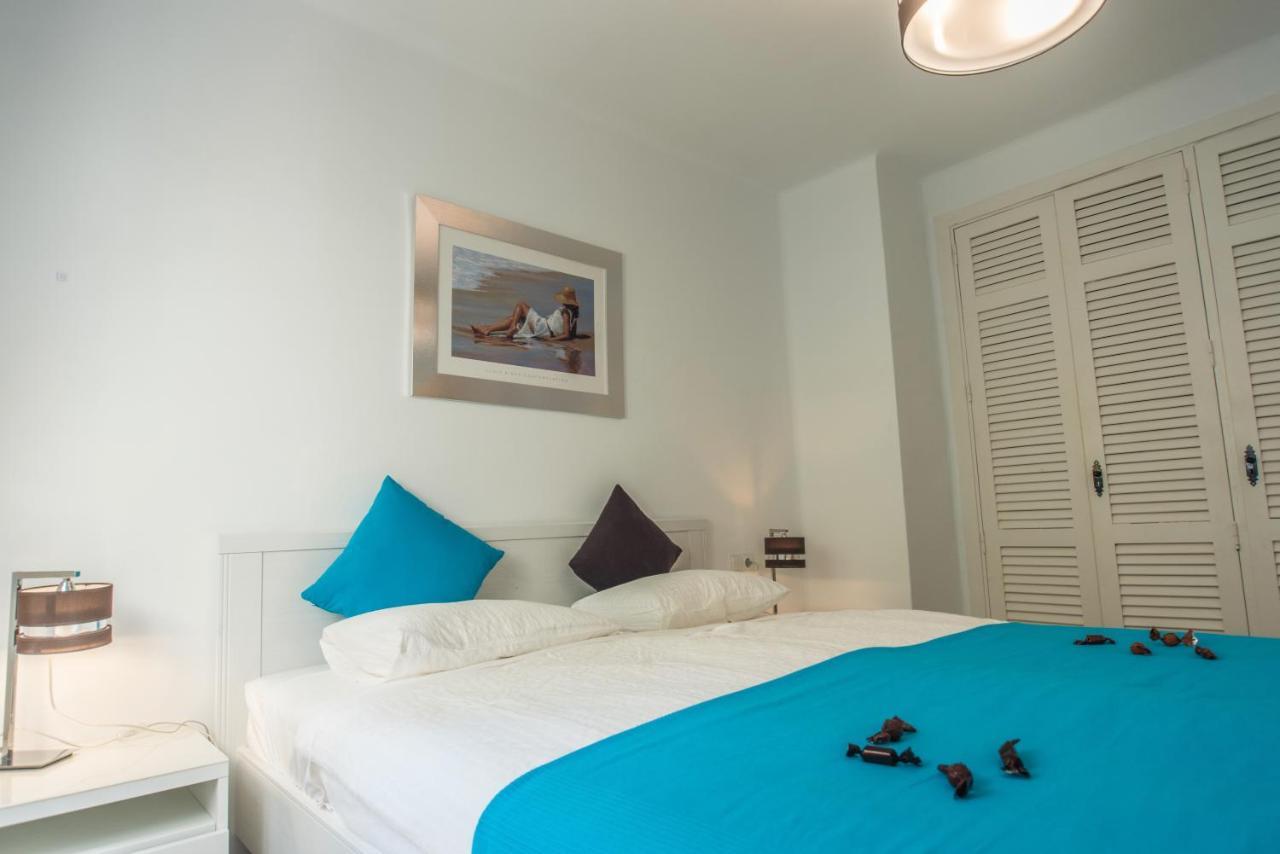 Luxurioese Und Grossraeumige Villa Mit Community Pool, Sicht Auf Das Mittelmeer Sowie Dem Mar Menor, La Manga Club Atamaria Luaran gambar