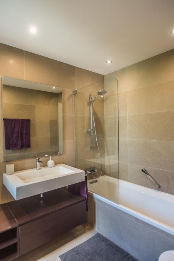 Luxurioese Und Grossraeumige Villa Mit Community Pool, Sicht Auf Das Mittelmeer Sowie Dem Mar Menor, La Manga Club Atamaria Luaran gambar