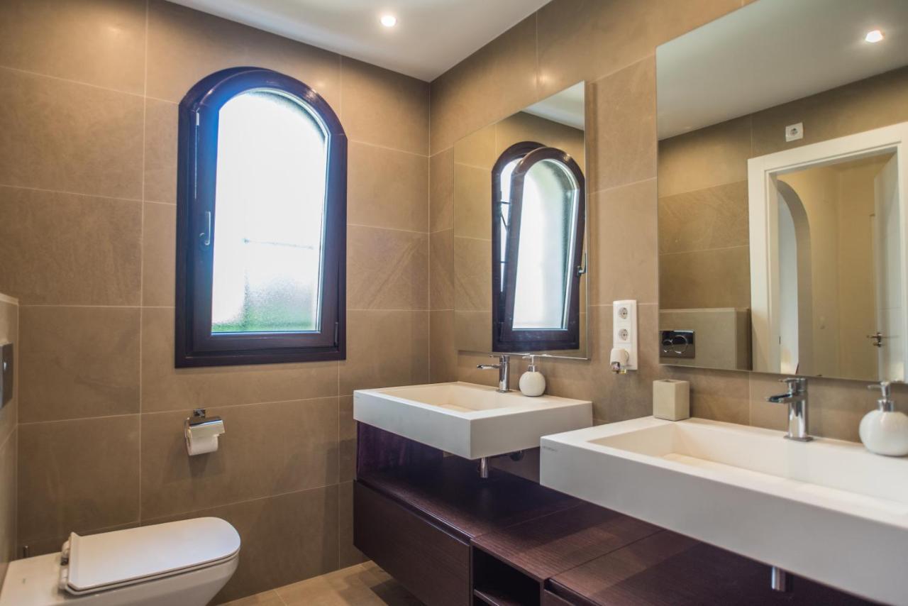 Luxurioese Und Grossraeumige Villa Mit Community Pool, Sicht Auf Das Mittelmeer Sowie Dem Mar Menor, La Manga Club Atamaria Luaran gambar